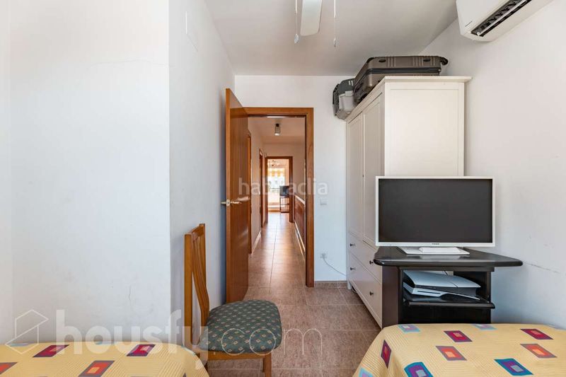 Foto 81b74ba2-5308-4444-9558-d9267901a056. Casa in calle poeta rafael alberti . in Creixell