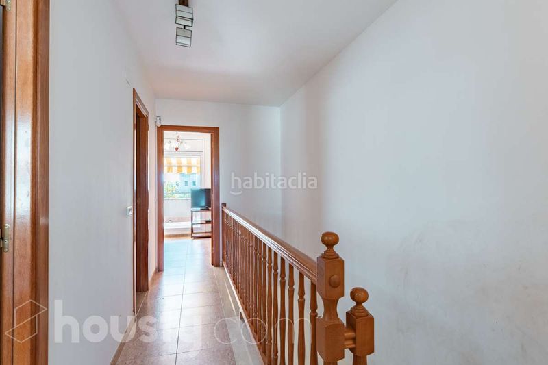 Foto 8f972fa9-a373-4ae6-9370-4fa14421086e. Casa in calle poeta rafael alberti . in Creixell