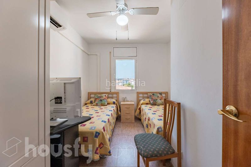 Foto 96da70fa-e916-4b75-a8f6-12902bd5aa98. Casa in calle poeta rafael alberti . in Creixell