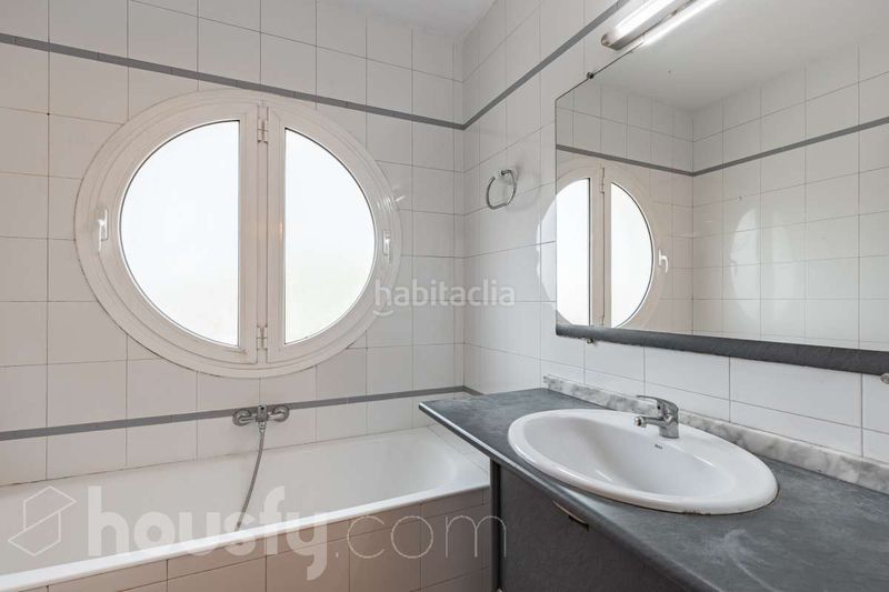 Foto 99311ab3-4f9c-49dd-ad3f-3261d9991998. Piso en cunidor . en Cunit diagonal Cunit