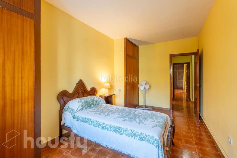 Foto 408c8deb-f37c-4164-8504-ef4ad86dcbc2. Pis a calle artur carbonell . a Centre Sitges