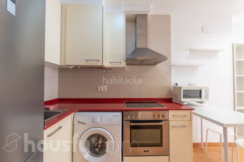 Foto c453a9d6-39fc-4929-9e3d-df31b36b002a. Pis a carrer de sant francesc . a Centrevila Vilanova i la Geltrú