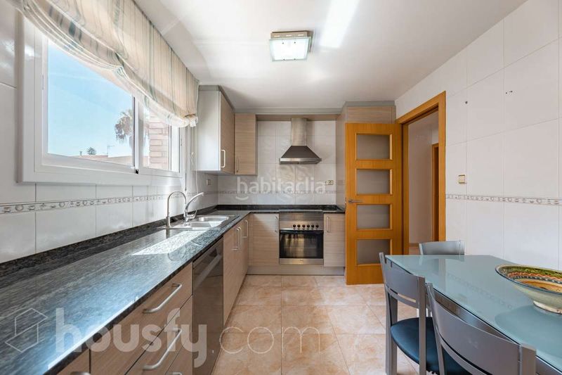 Foto 483941ab-2a2d-45cb-947f-377bf8be7716. Casa amb calefacció aparcament piscina a Mas Mel Calafell