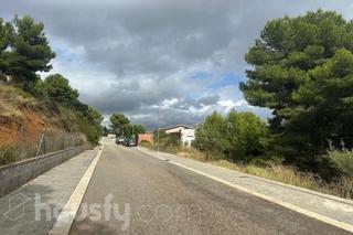 Terreno residencial  Carrer cirerer (can coral) .