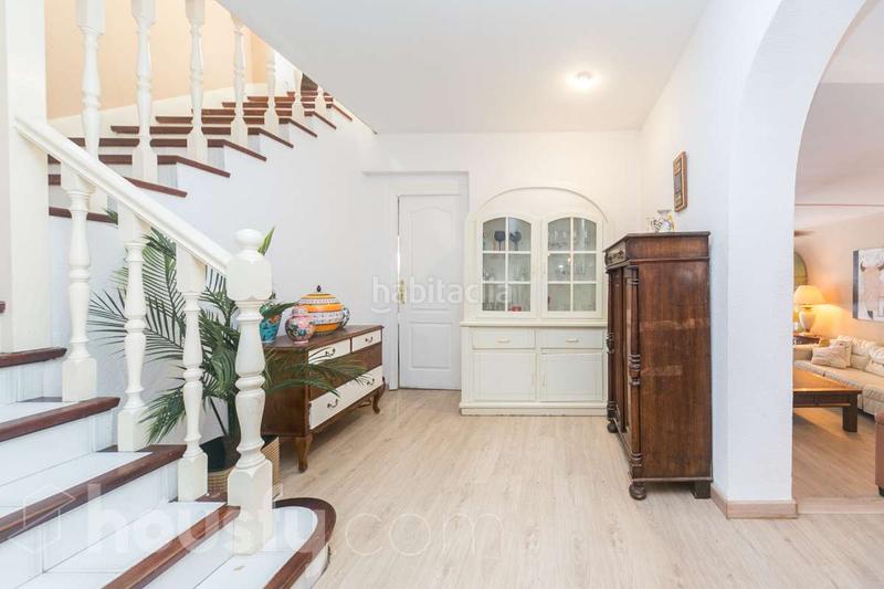 Foto 333f8bee-89b7-4197-b8ac-b68dcb021784. House in carrer sardana . in Levantina - Montgavina - Quintmar Sitges