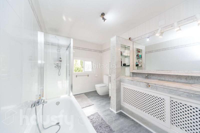 Foto 3ad1f49b-b4d9-4a2b-826d-b9a97fe2ed3b. Maison dans carrer sardana . dans Levantina - Montgavina - Quintmar Sitges