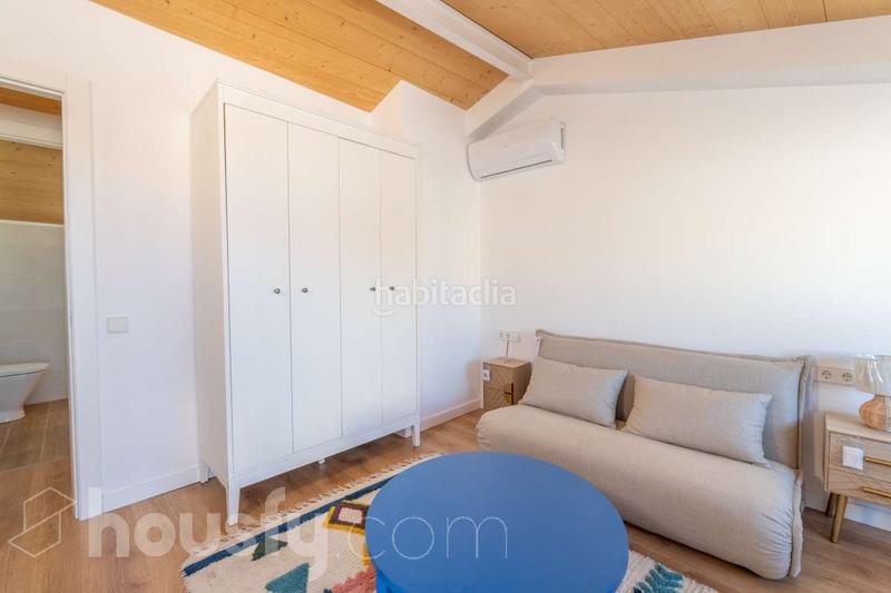 Foto 7fcb9c0c-92a1-4762-81b1-27fe22bb52f2. Zweistöckige wohnung in pz soler i gustems . in Centrevila Vilanova i la Geltrú