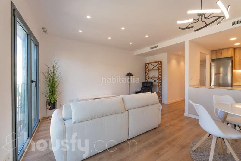 Foto f77b329d-5e27-425d-995b-922335519658. Zweistöckige wohnung in pz soler i gustems . in Centrevila Vilanova i la Geltrú