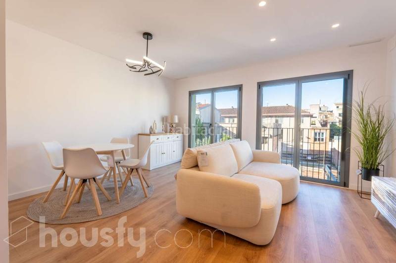 Foto fbedc66e-5720-48d0-b8fd-be90fb782596. Zweistöckige wohnung in pz soler i gustems . in Centrevila Vilanova i la Geltrú