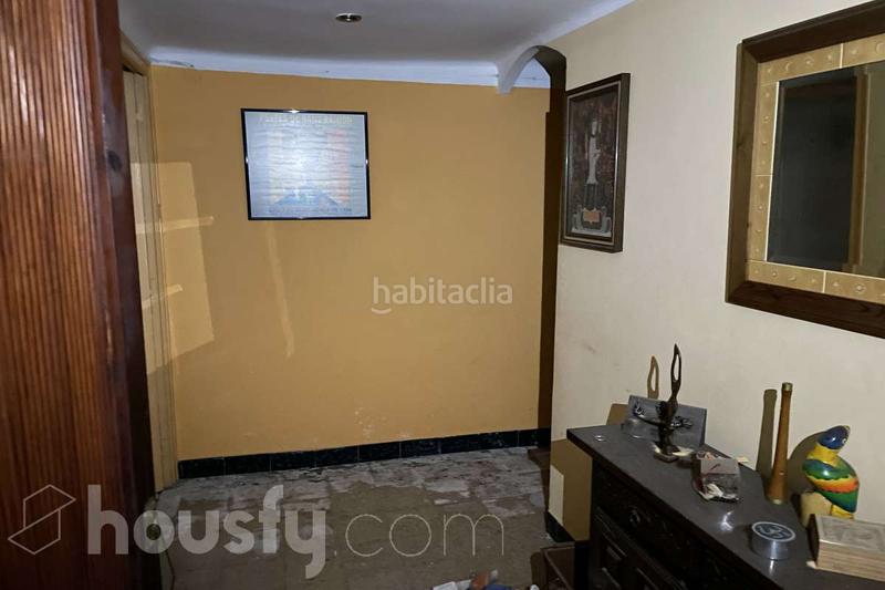 Foto b89ad5ac-cfc3-4e49-bc06-d0a9c588434b. Casa adossada a calle Sant Julià . a Sant Julià Vilafranca del Penedès