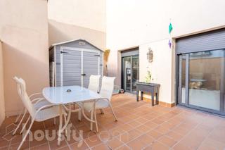 Appartement à Carrer de pacs del penedès .