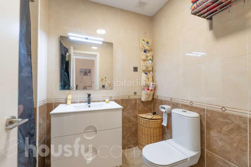 Foto 900f80b4-4473-4c7b-b028-bb4fa6d69d08. Piso en carrer de pacs del penedès . en Les Clotes Vilafranca del Penedès