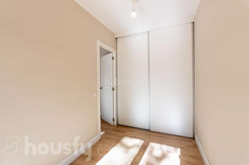 Foto f181049a-3637-4449-9131-58ab3f0e2e2f. Piano terra in carrer de ramon muntaner . in Ribes Roges Vilanova i la Geltrú