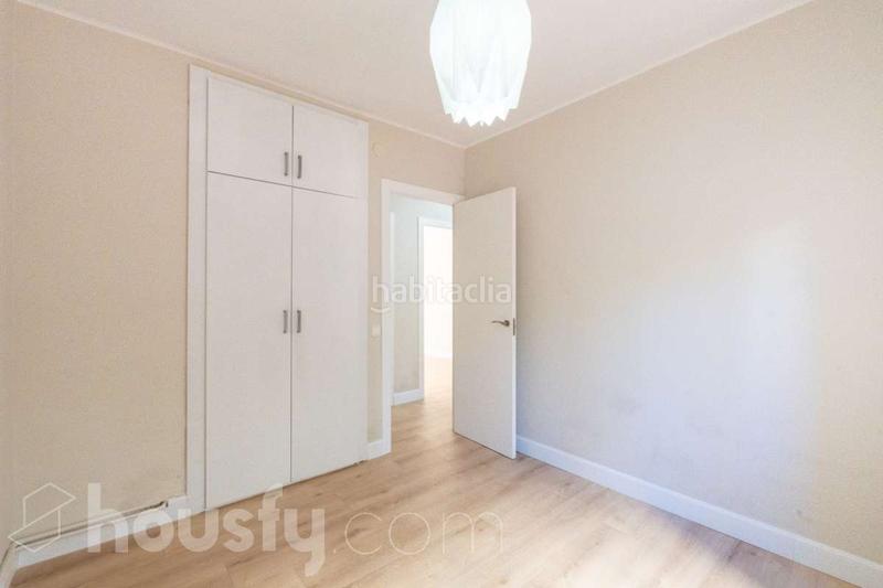 Foto 268dd35d-a25c-4ead-8bb2-ab03bd4d6775. Planta baixa a carrer de ramon muntaner . a Ribes Roges Vilanova i la Geltrú