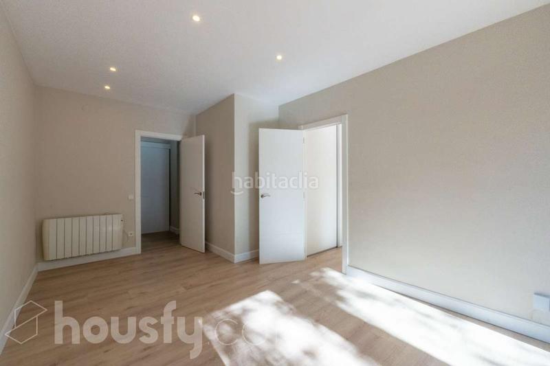 Foto f0186bff-631e-4fc0-9a72-04d043707011. Planta baixa a carrer de ramon muntaner . a Ribes Roges Vilanova i la Geltrú