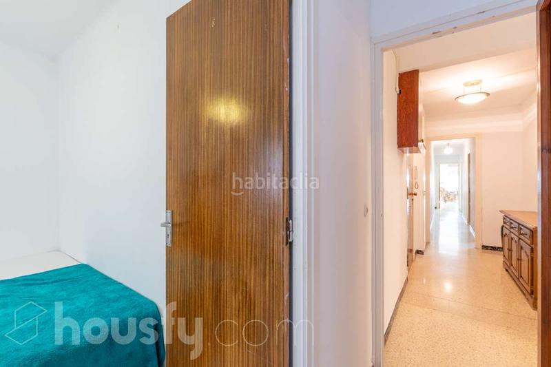 Foto e7ed2360-687f-43fc-8a85-d43b53f61f15. Appartamento in passeig marítim . in Barri de Mar Vilanova i la Geltrú