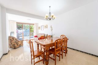 Etagenwohnung in Passeig marítim .