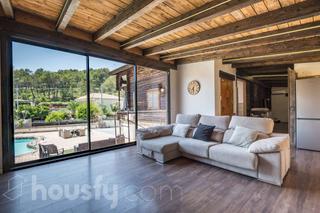Haus in Carrer del falciot .