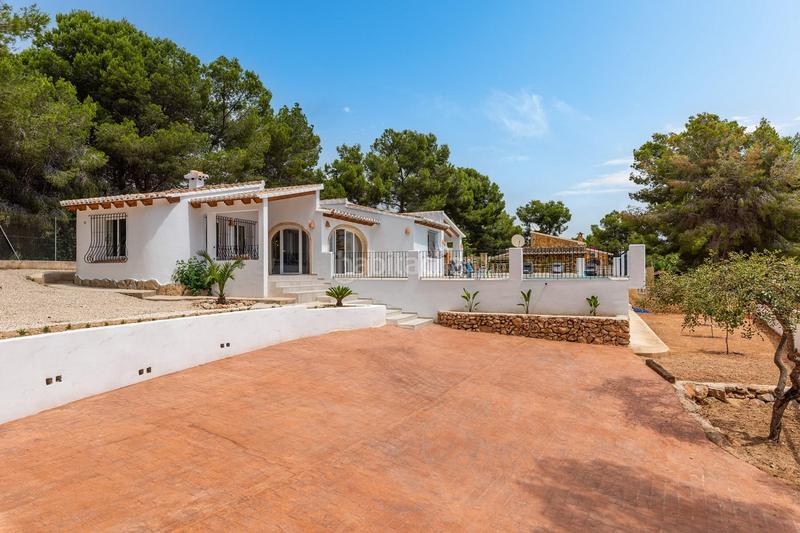 Foto f639d673-c25a-4b04-92db-ac74b456982c. Chalet with heating parking pool in Pinar de Advocat-Cometa Moraira