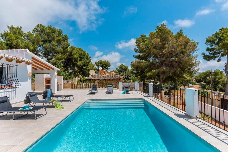 Foto 0c124f1f-d280-4a95-9711-640beb64ba15. Chalet avec chauffage parking piscine dans Pinar de Advocat-Cometa Moraira