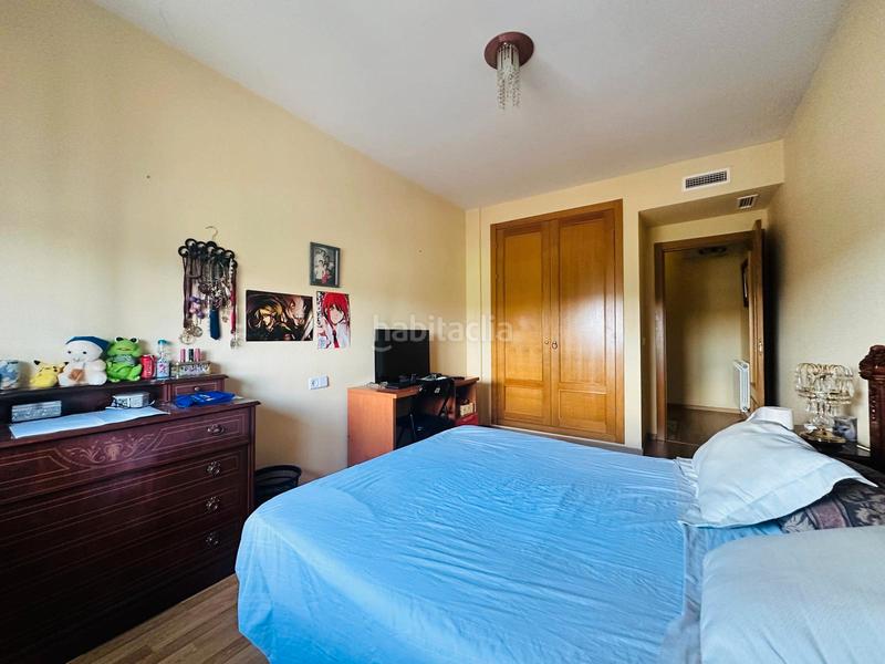 Foto 37f372b3-f448-4b03-b3a8-c3c4deb534d3. Casa adossada amb calefacció aparcament a Oeste Mérida