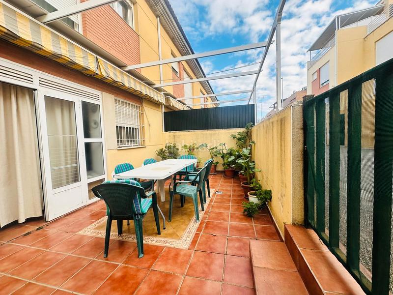 Foto a03108f5-90b8-478c-b095-42852e4a38fe. Casa adossada amb calefacció aparcament a Oeste Mérida