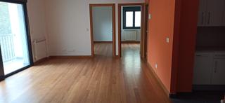 Etagenwohnung in Zaldibia. Piso a estrenar con ascensor