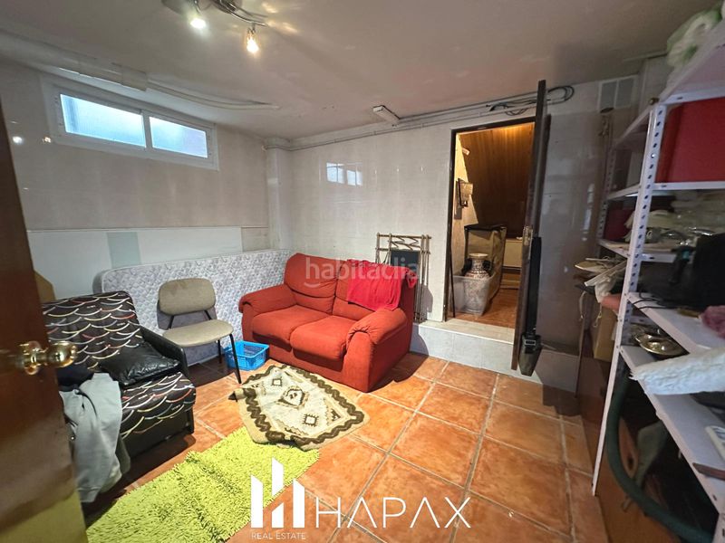 Foto 5a7d4d35-8112-46c6-9c99-9a36174df8d9. Casa amb calefacció aparcament a Cabrerizos