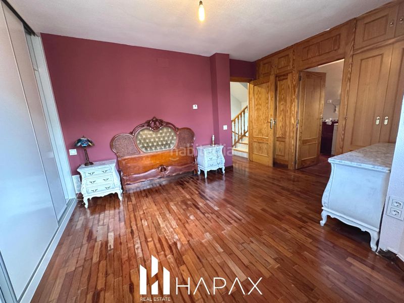 Foto b2c70334-b1d1-477a-a150-5a96451661ee. Casa amb calefacció aparcament a Cabrerizos