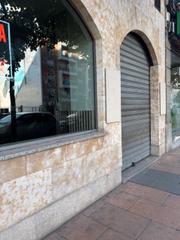 Location Local commercial à Paseo de la estación 22. Local en pleno paseo de la estación con terraza y licencia c