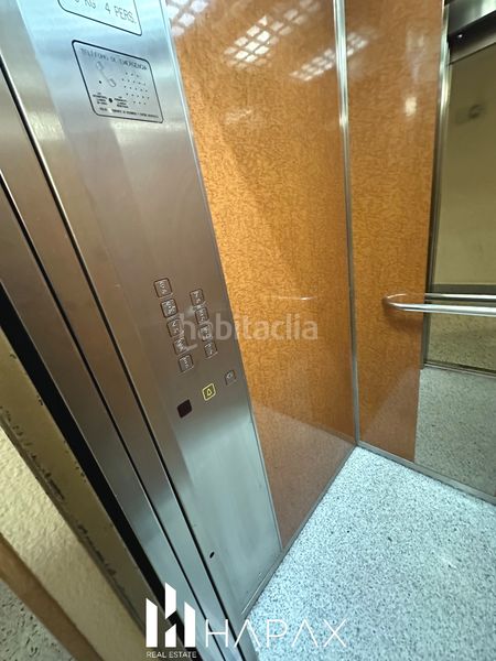 Foto b6e11784-babb-4b49-a00d-42fd0026ea0e. Pis amb calefacció a Salesas Salamanca