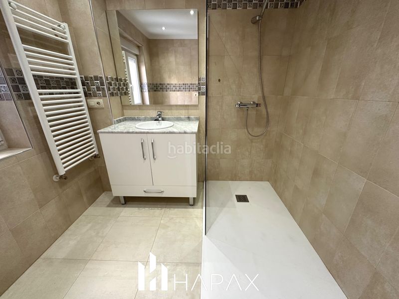 Foto d499e8ba-2ed4-44b6-8030-e18b290f0f32. Flat with heating in Garrido Norte Salamanca