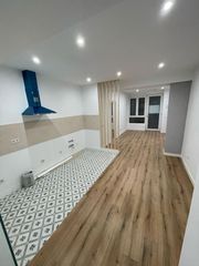 Flat  Salamanca - espronceda. Hapax real estate promociona vivienda reformada a estrenar junto