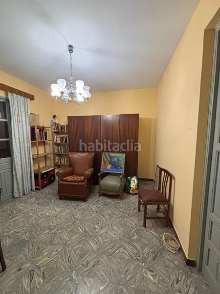 Foto 4de973ea-986a-46ab-935d-eaadbc497b97. Casa a Valdepeñas
