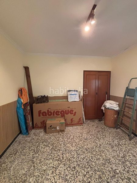 Foto 2c502566-8675-4e01-99f6-fe75674c46bc. Casa amb aparcament a Valdepeñas