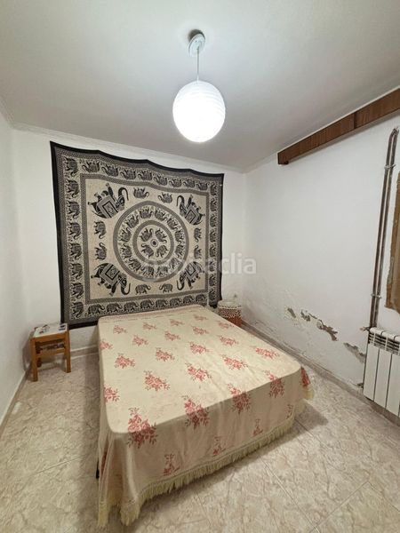Foto 2f684976-5b89-4590-8e58-e1de6c5bbb59. Casa amb aparcament a Valdepeñas