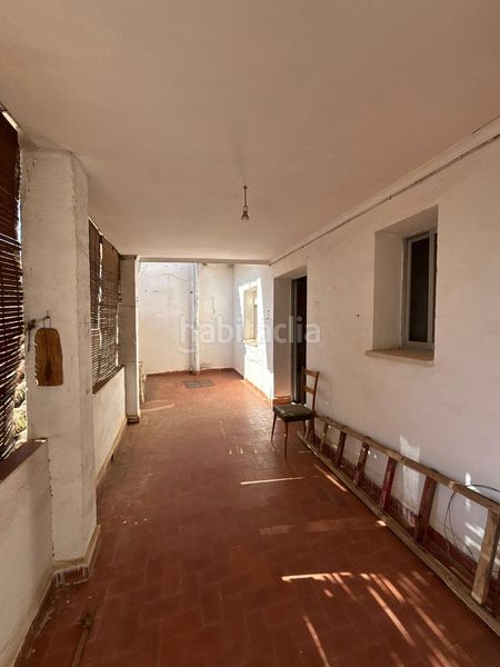 Foto 6b3e3c98-f4c5-43f7-9e7e-5767252f1d4b. Casa amb aparcament a Valdepeñas