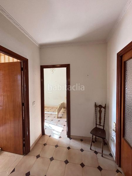 Foto 6f7dcdd7-f629-4014-8a2f-a2a044c98402. Casa amb aparcament a Valdepeñas
