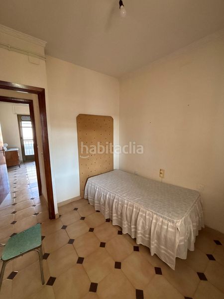 Foto a8662690-e307-4f0c-a2b8-e1f6ecd2586b. Casa amb aparcament a Valdepeñas