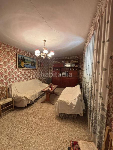 Foto 14d7f649-a789-4274-8d83-bd12d997406f. Casa amb aparcament a Moral de Calatrava