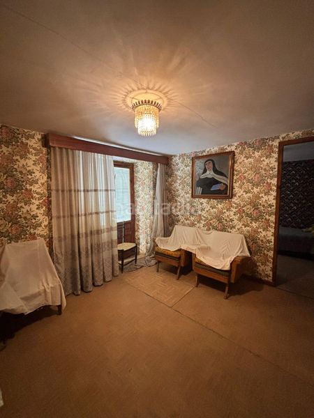 Foto daee8744-d728-4992-b236-e7ce2a39514c. Casa amb aparcament a Moral de Calatrava