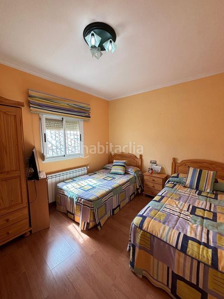 Foto 7fe23853-58e5-4251-99a0-5c4722d666d9. Casa amb aparcament a Valdepeñas
