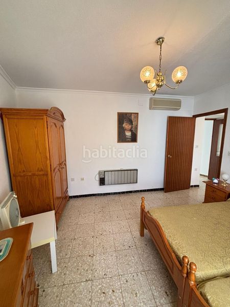 Foto e7a489d9-00ae-45f3-8587-8e40e27613ac. Casa a Valdepeñas