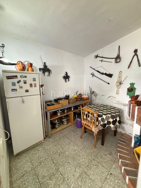 Foto f4524e75-a69f-41be-a174-1d44c552800b. Casa a Valdepeñas
