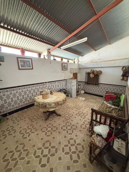 Foto 1265b557-8bf3-44a5-a46a-e87e6f7b3642. Casa a Alcubillas