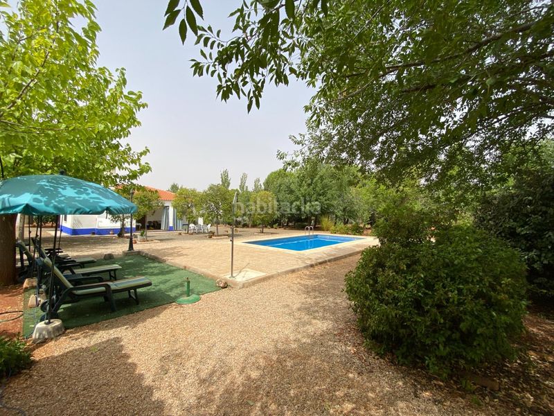 Foto 82f2bd0a-6cfb-4379-8c18-c4f043c60a2f. Masia a Torrenueva