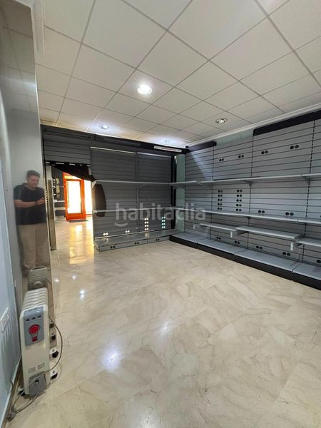 Foto a223510b-bf58-488c-b6e5-85e2313e6665. Local comercial a Valdepeñas