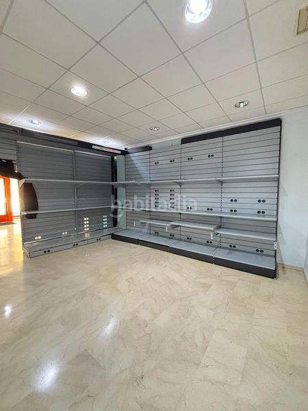 Foto de0f7757-947d-4354-8eae-2f18fc0c64c7. Local comercial a Valdepeñas