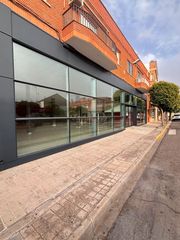 Geschäftsraum in Manzanares. Local comercial  nave en el centro de manzanares