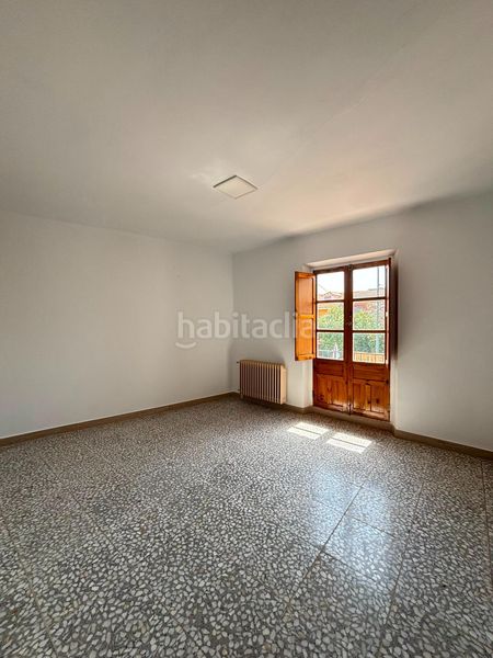 Foto 1e0b87c6-0967-4b86-9190-2c7dda8839cf. Casa amb aparcament a Montiel